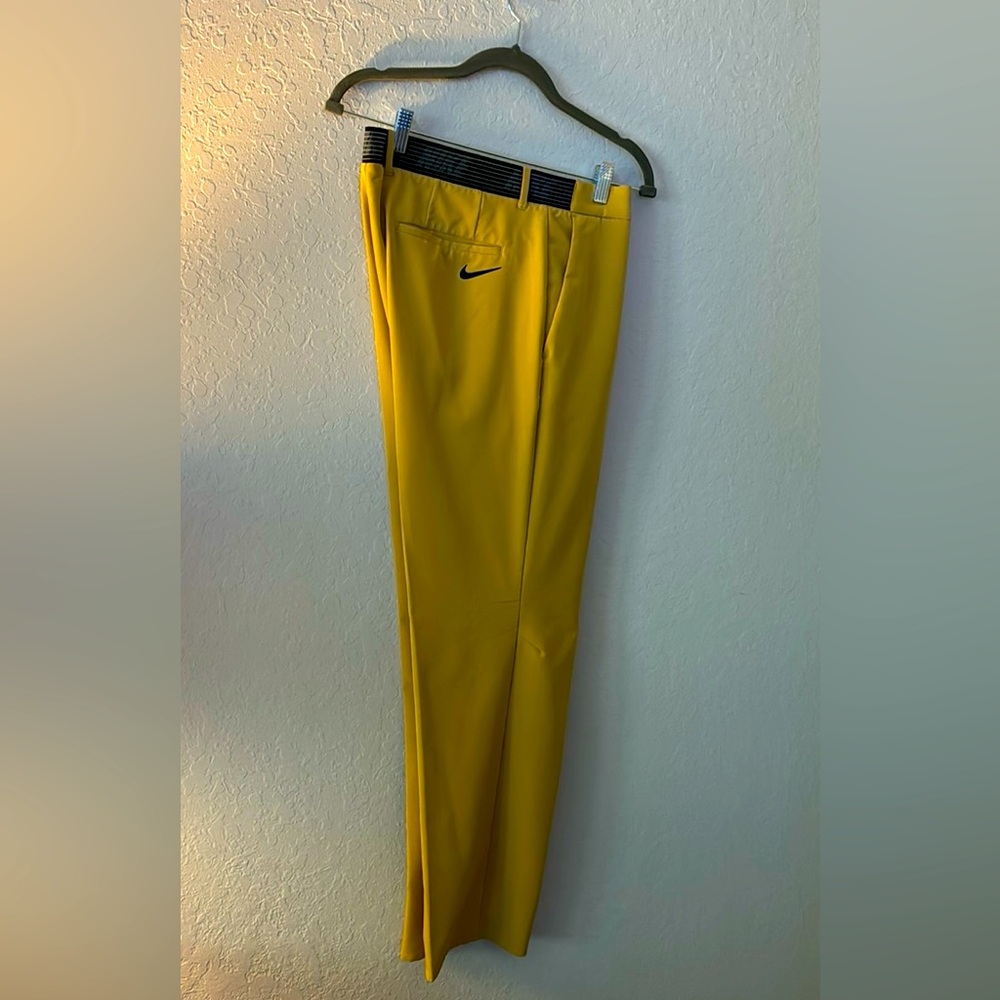 Nike 38x32 Golf pants.